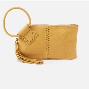 NWT New Hobo Sable Wristlet Clutch Honeycomb Yellow Leather